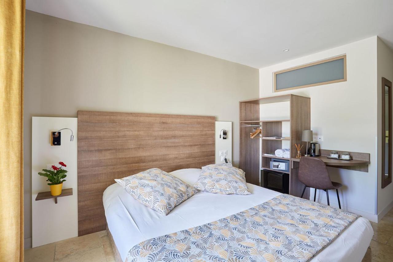 Chambre Double - Accessible aux Personnes à Mobilité Réduite